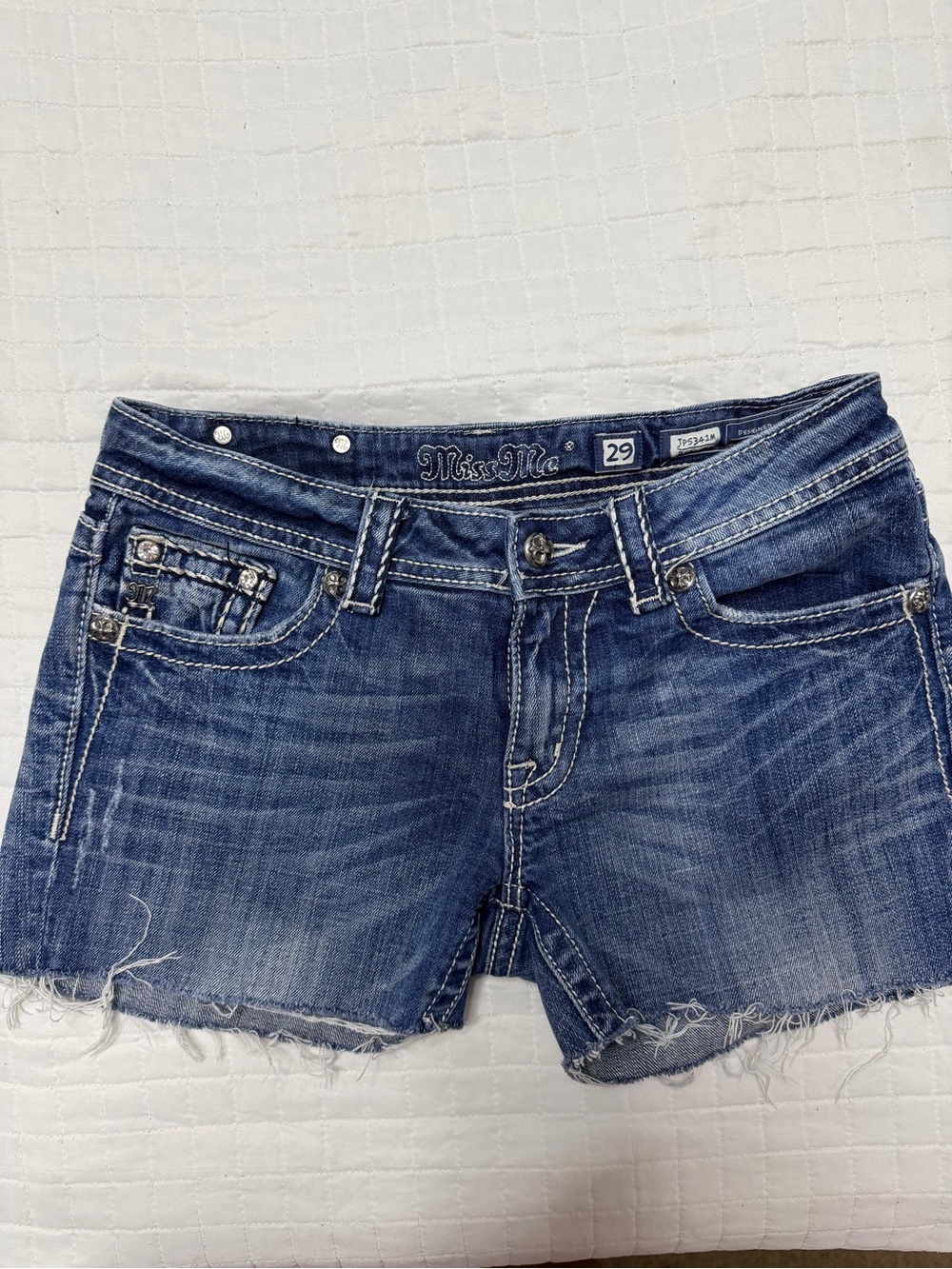 Miss Me Embellished Denim Shorts Size 29 Y2K Western Bling
